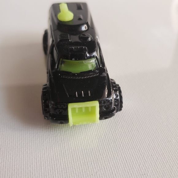 Vintage 2000 "Robot Truck" Matchbox Toy Car - Picture 2 of 7